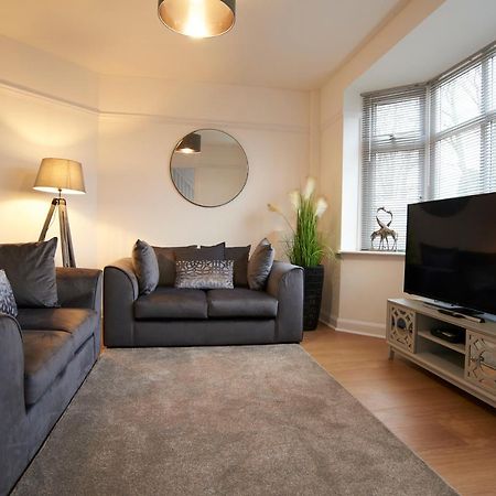 Doctors Lane Stylish 3 Bedroom Family House With Parking Мелтън Моубрей Екстериор снимка